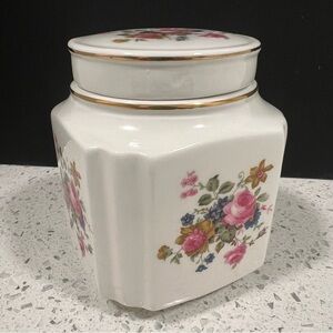 Vintage 1960s SADLER Cabbage Roses Ginger Tea Container. England Caddy Box